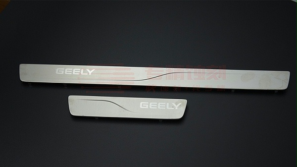 蚀刻汽车门槛条